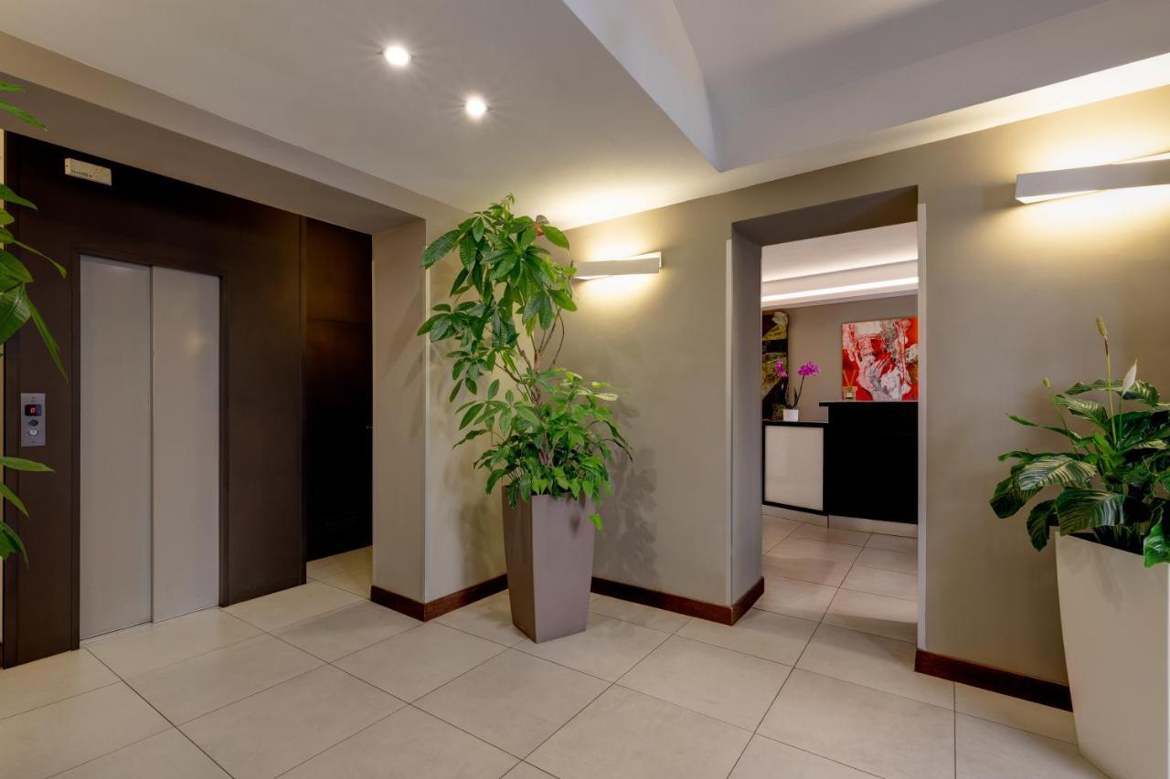 Hotel Rinascimento - Gruppo Trevi Hotels Rome Bagian luar foto