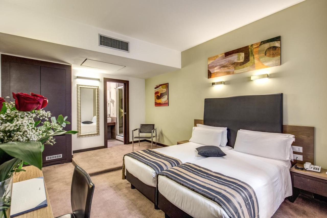 Hotel Rinascimento - Gruppo Trevi Hotels Rome Bagian luar foto